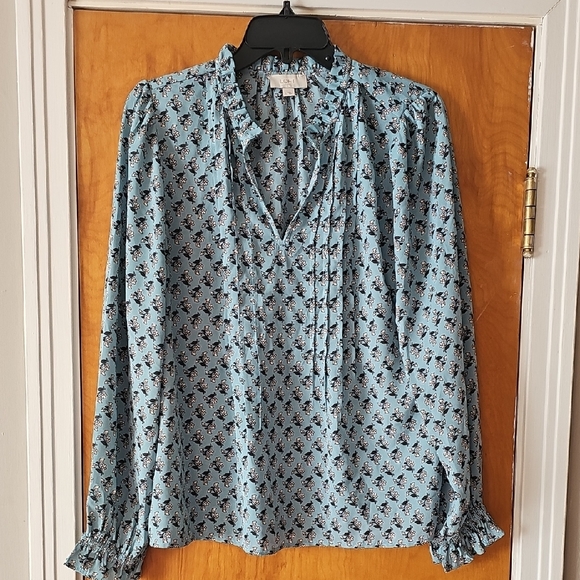 LOFT Tops - LOFT Sky Blue Patterned Blouse